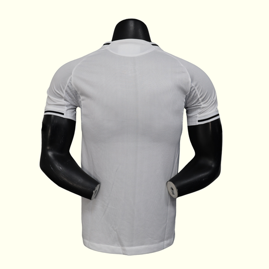 Newcastle 25/26 Local